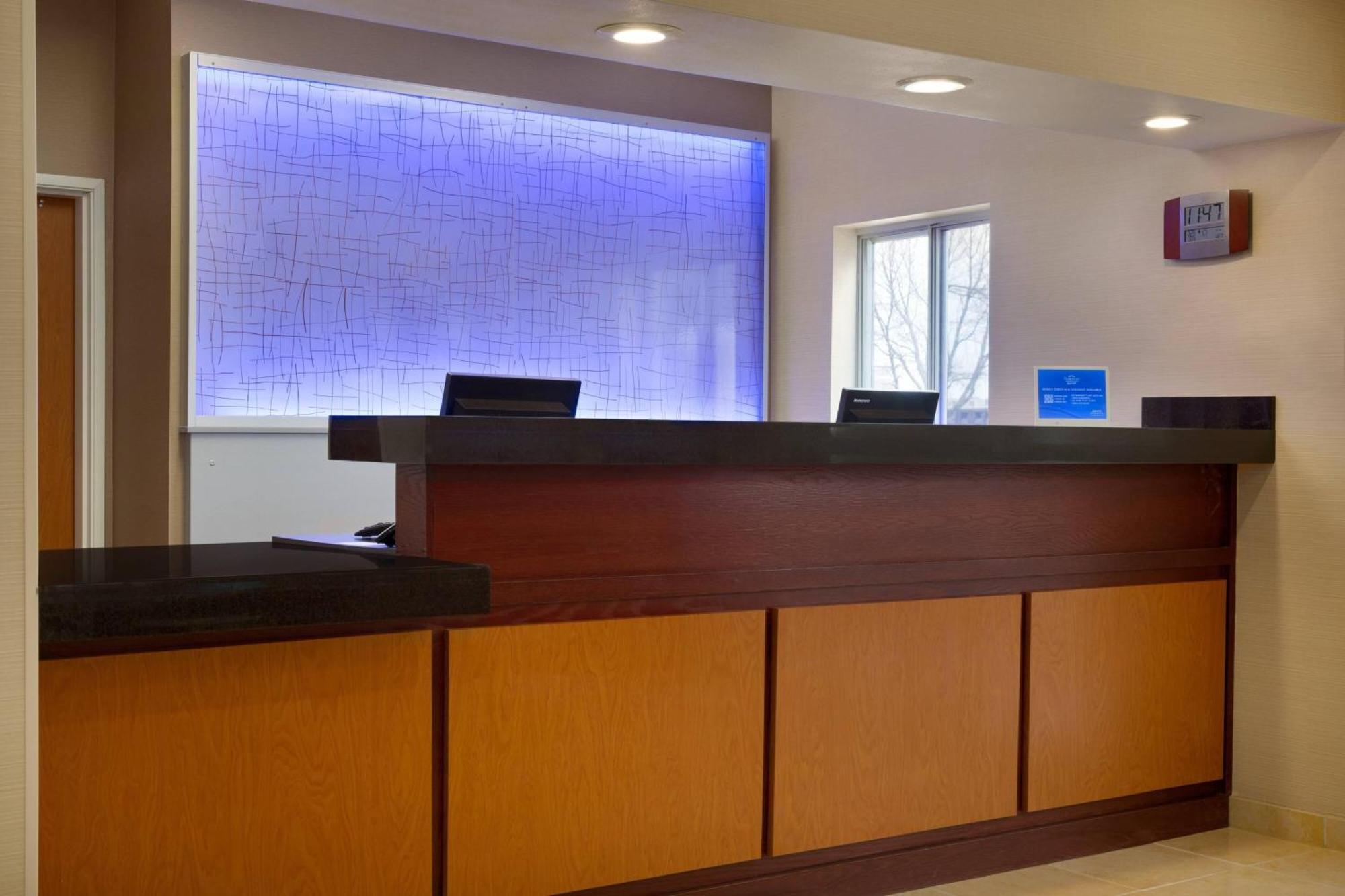 Fairfield Inn & Suites Bismarck South Exteriér fotografie