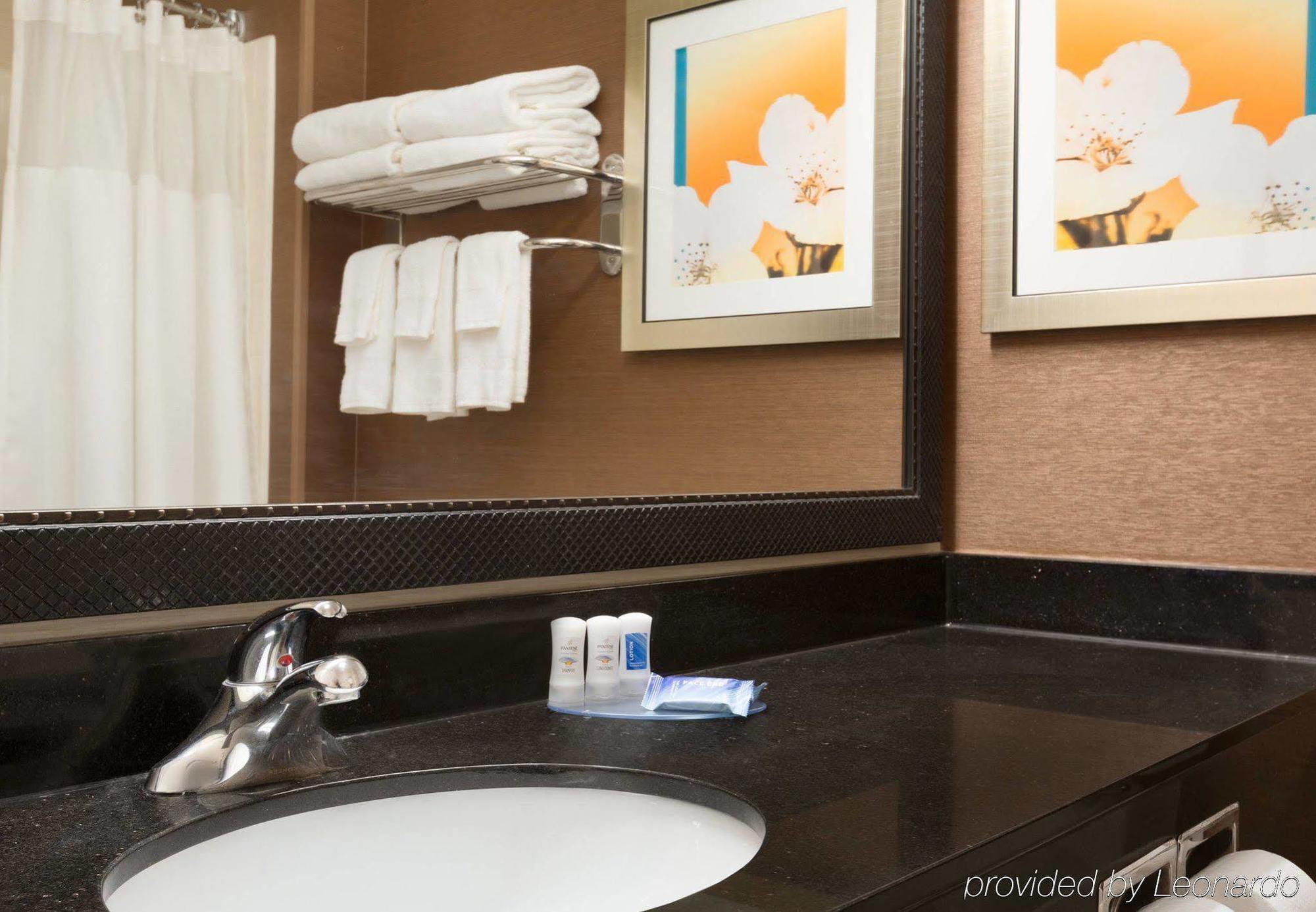 Fairfield Inn & Suites Bismarck South Exteriér fotografie